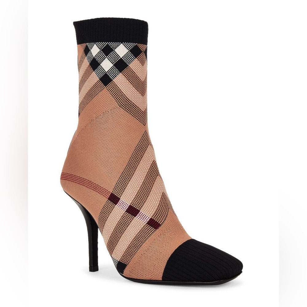 BURBERRY Dolman Check Ankle Boot - Birch Brown Check (Sz 8.5)